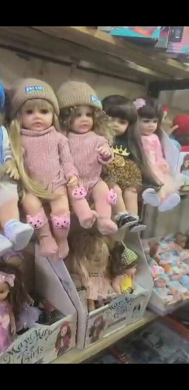 кукла маша: Кукла рост 55см говорящий. Кукла находится в городе Ош