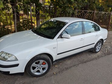 титан на пасат: Volkswagen Passat: 2001 г., 2 л, Автомат, Бензин, Седан