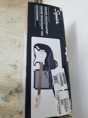 Гитары: Fender Squier Sonic +Frontman10G Полный комплект для гитариста. Гитара — 4