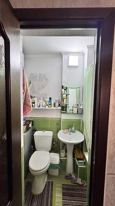 Продажа квартир: 3 комнаты, 71 м² — 12