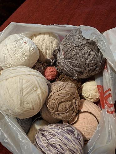 Аксессуары для шитья: Набор для рукоделия: пяльцы + большая подборка ниток Состав: - Пяльцы — 10