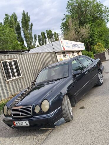 мерседес w190: Продается автомобиль Mercedes-Benz E-класса в кузове W210. Этот седан