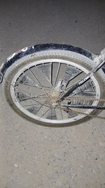 Uşaq velosipedləri: Stels şəhər/kruser tipli velosiped Xüsusiyyətlər: - Marka: STELS - — 3