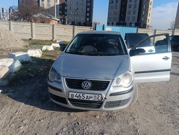 гольв 4: Volkswagen Polo: 2005 г., 1.4 л, Автомат, Газ