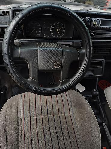 Volkswagen: Volkswagen Golf: 1989 г., 1.8 л, Механика, Бензин, Хэтчбэк — 9