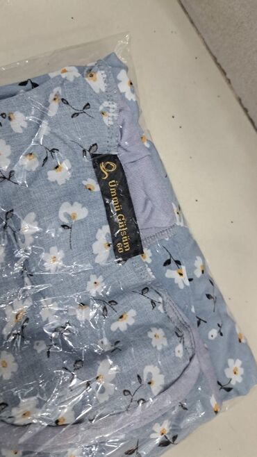 Gündəlik donlar: Namaz donlari razmer 46 dan 60 razmere kimi var,metrolara pulsuz — 15