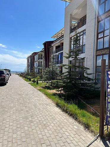 Иссык-Куль 2026: Квартира, Уютная квартира для семейного отдыха ЦО Кыргызское взморье, Бостери, Детская площадка, Парковка, стоянка, Охраняемая территория — 12