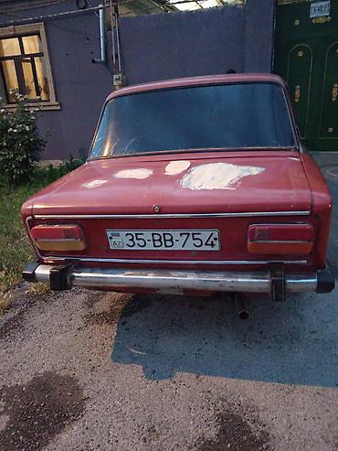 vaz 2106 şit: VAZ 2106, qırmızı rəng. Sedan, arxa ötürücülü, mexaniki sürətlər — 2
