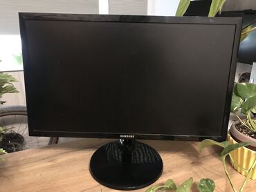 aoc 24b2w1: Монитор, Samsung, Колдонулган, LCD, 22" - 23"