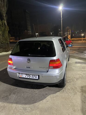 гольф пятый: Volkswagen Golf: 2002 г., 1.6 л, Автомат, Бензин