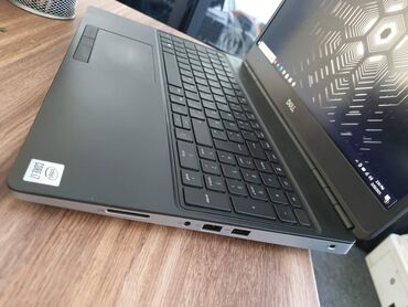 Dell: Intel Core i7, 32 GB OZU, 15.6 " — 4