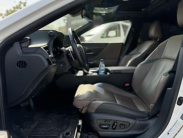 lexus es 300 2020: Lexus ES: 2022 г., 2.5 л, Автомат, Гибрид, Седан — 5
