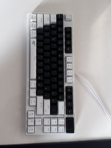 Masaüstü kompüterlər və iş stansiyaları: 🎮 SATILIR! Havit Gaming Keyboard KB884L — RGB İşıqlı Oyun