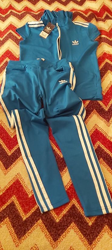 Новый спортивный костюм Adidas 1:1, размер S, цена 25 азн lalafo.az -da Новый спортивный костюм Adidas 1:1, размер S, цена 25 азн
