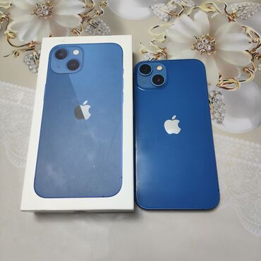 Apple iPhone: IPhone 13, Б/у, 128 ГБ, Синий, Наушники, Зарядное устройство, Защитное стекло, 96 %