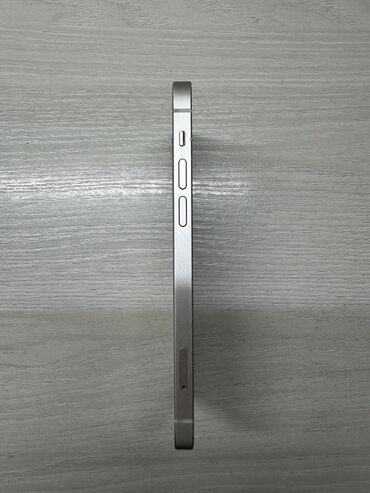 Apple iPhone: IPhone 12, Б/у, 128 ГБ, Белый, Зарядное устройство, Чехол, 74 % — 4