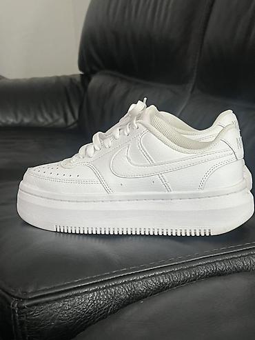 enex cipele: Nike ženske patike – beli kožni model sa povišenim đonom, broj 37 — 4