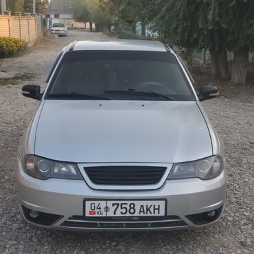 Daewoo: Daewoo Nexia: 2010 г., 1.6 л, Механика, Газ, Седан