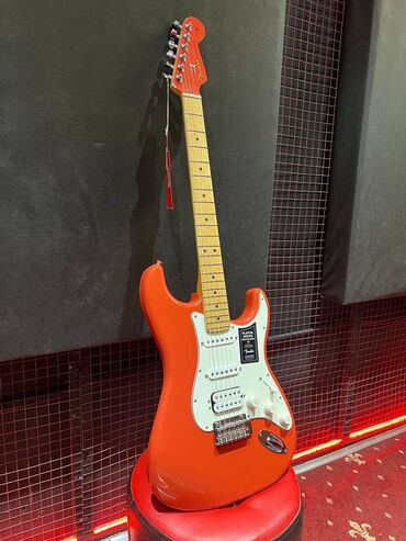 звукосниматель для акустической гитары: Fender Player Special Edition Stratocaster HSS Electric Guitar -