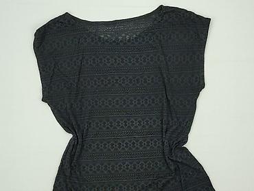 Women's Clothing: Women's blouse, size M — 1