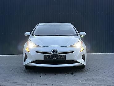 Toyota: Toyota Prius: 2016 г., 1.8 л, Гибрид, Лифтбек — 2