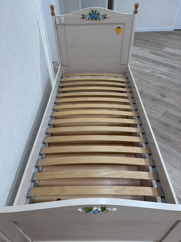 Təknəfərlik uşaq çarpayıları: Oğlan və qız üçün, Çarpayı, Bazalı, Matrassız, Siyirməli — 12