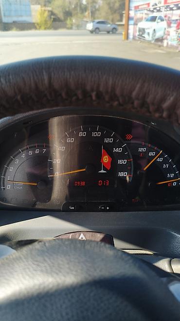 Эвакуаторы: Эвакуатор, Mercedes-Benz, 2002 г., Прямая — 18