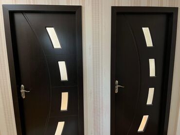 Plastik qapılar: İşlənmiş Otaq qapısı 90x205 sm Ünvandan götürmə