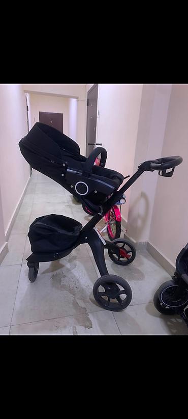 коляски стокке цена: Коляска, Stokke, цвет - Черный, Б/у, Самовывоз — 1