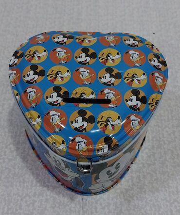 Uşaqlar üçün digər mallar: Pul qabı satılır, təzədir, materialı metaldır. Çox maraqlı görünüşü — 8