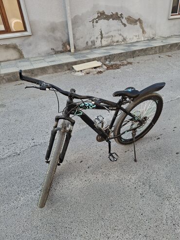 sədərəkdə velosipedlər: Yeni Şəhər velosipedi Strim, 26", sürətlərin sayı: 7, Ünvandan götürmə