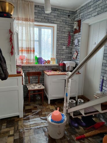 снять дом на иссык куле: Дача, 38 кв. м, 3 бөлмө, Менчик ээси, Косметикалык оңдоо