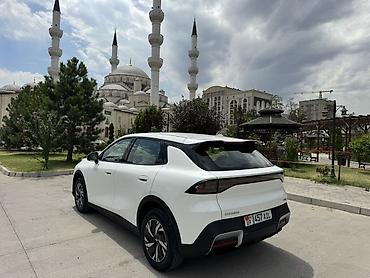 2026: Changan Qiyuan Q05: 2026 г., Автомат, Электромобиль, Кроссовер — 4