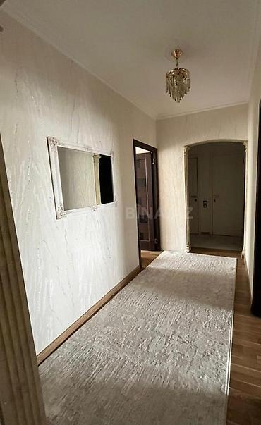 dəri satisi: Satılır: işıqlı və səliqəli mənzil Aygün molun yaninda - Geniş qonaq — 8