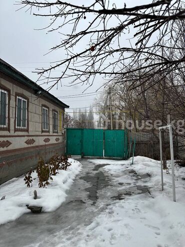 помещение для швейного цеха: Дом, 70 м², 4 комнаты, Агентство недвижимости, Старый ремонт