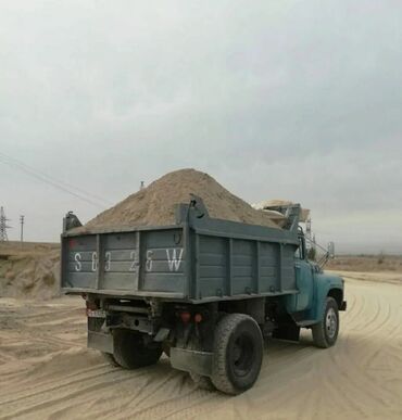 мраморная песок: Доставка щебня, угля, песка, чернозема, отсев, По городу