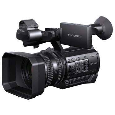 фото нарды: Продаю видеокамеру sony 100 почти новый Компактная Full-HD-камера