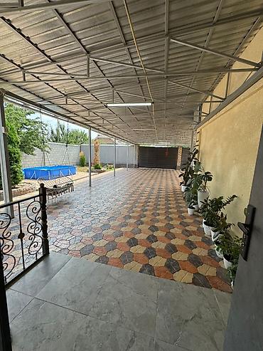 Продажа коттеджей и домов: Продаётся уютный благоустроенный дом в селе Арашан Район с чистым — 23