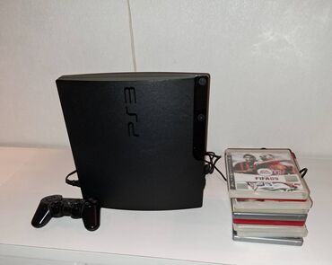 PS3 (Sony PlayStation 3): Salam. Playstation 3 satiram,pult,zaryadka. 9 dene diskli oyun