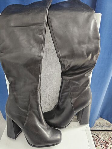 халаты женские турция: Продаётся классные ботфорды кожаные, практически новые, одевала один
