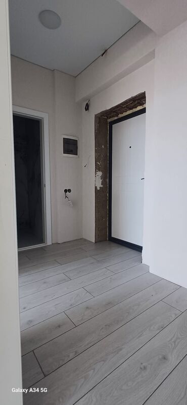 продаю квартиру район пишпек: 1 комната, 48 м², Элитка, Косметический ремонт