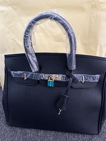 Сумки: Сумка-тоут Hermes Birkin, черная, зернистая кожа. Фурнитура цвета — 2