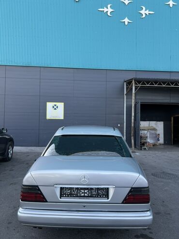 мерс 124 купе: Mercedes-Benz W124: 1994 г., 2.2 л, Автоматические, Бензин, Седан
