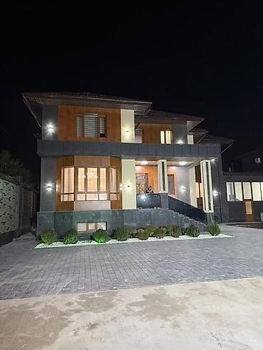 Долгосрочная аренда домов: 500 м², 7 комнат, Забор, огорожен, Лоджия, Подвал, погреб — 18