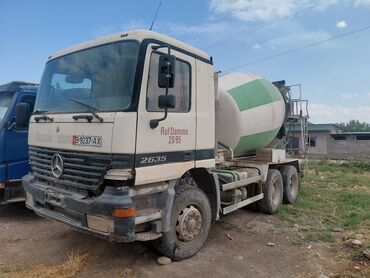 зеленое постельное белье: Бетон аралаштыргыч, Mercedes-Benz
