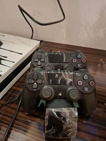 playstation 4 kreditle almaq: Ps4 pro limted edition satılır qyimet 800 azn üstünde 1 eded arginal — 4