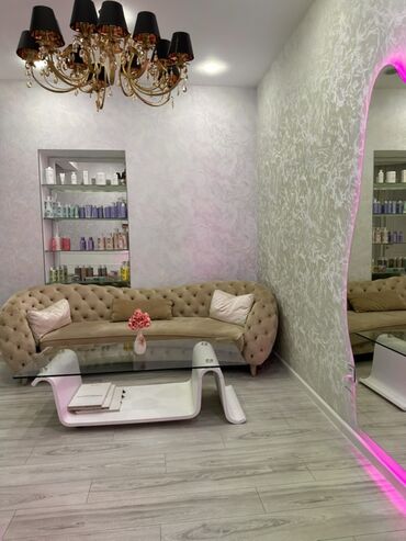 Salon, tibbi mebel dəsti: Gözəllik salonu üçün tam təchizatlı, zövqlə dizayn edilmiş interyer və — 1