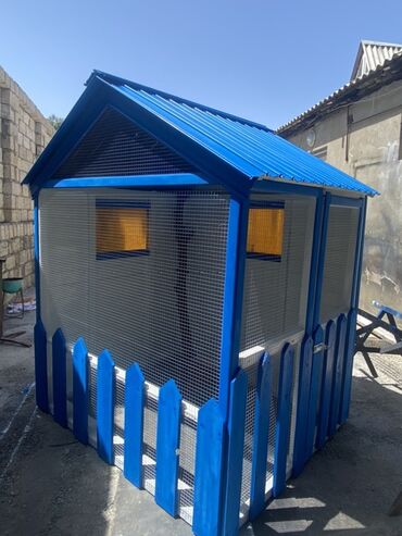 Yuvalar: Taxtadan hazırlanmış bütün növ ev heyvanlari üçün yuvalar hazirlanir — 16