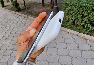 Apple iPhone: IPhone Xs, Б/у, 64 ГБ, Серебристый, Чехол, 100 % — 14
