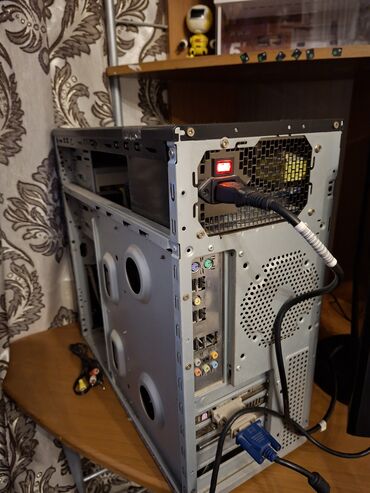 Masaüstü kompüterlər və iş stansiyaları: Masaüstü kompüter sistem bloku Texniki xüsusiyyətlər (şəkillərə — 7